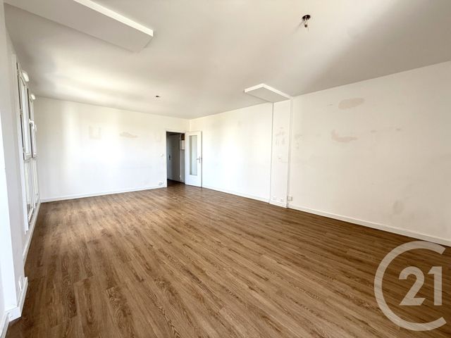 Appartement F5 à vendre - 5 pièces - 85.82 m2 - EPINAY SOUS SENART - 91 - ILE-DE-FRANCE - Century 21 Optimmo