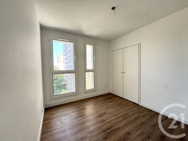 Appartement F5 à vendre - 5 pièces - 85.82 m2 - EPINAY SOUS SENART - 91 - ILE-DE-FRANCE - Century 21 Optimmo