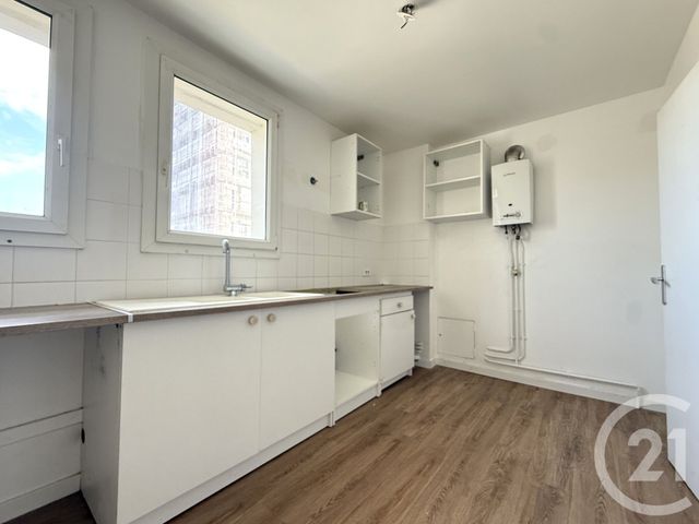 Appartement F5 à vendre - 5 pièces - 85.82 m2 - EPINAY SOUS SENART - 91 - ILE-DE-FRANCE - Century 21 Optimmo