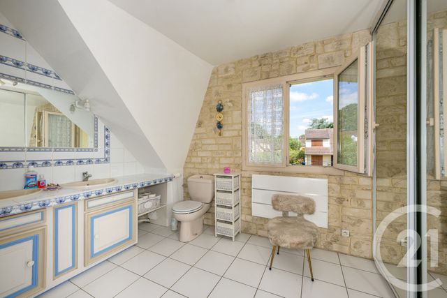 maison à vendre - 6 pièces - 139.78 m2 - YERRES - 91 - ILE-DE-FRANCE - Century 21 Optimmo