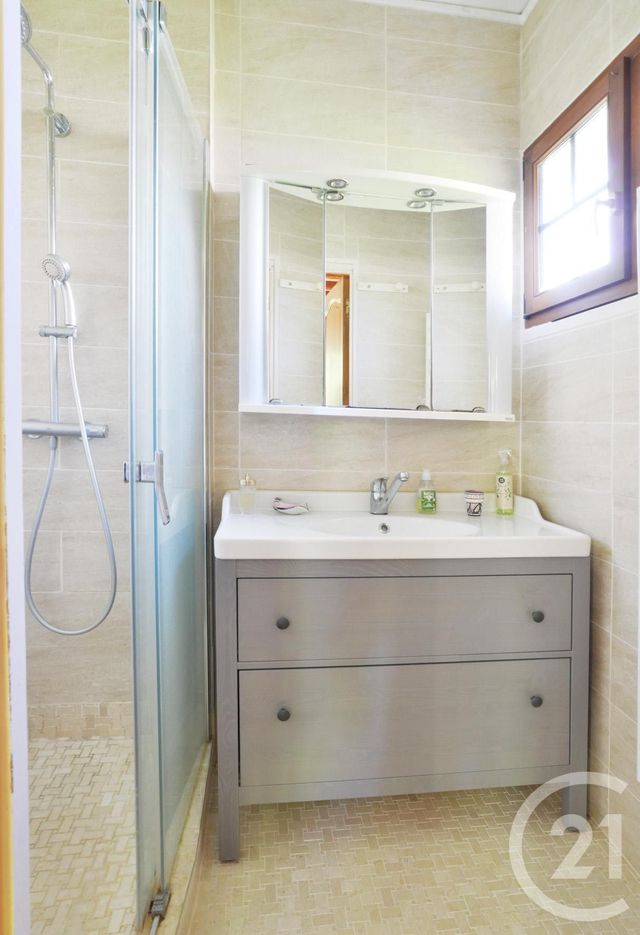 maison à vendre - 7 pièces - 188.0 m2 - YERRES - 91 - ILE-DE-FRANCE - Century 21 Optimmo