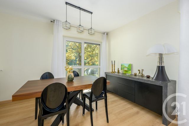 Appartement F3 à vendre - 3 pièces - 62.73 m2 - BRUNOY - 91 - ILE-DE-FRANCE - Century 21 Optimmo