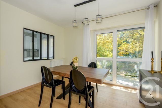Appartement F3 à vendre - 3 pièces - 62.73 m2 - BRUNOY - 91 - ILE-DE-FRANCE - Century 21 Optimmo
