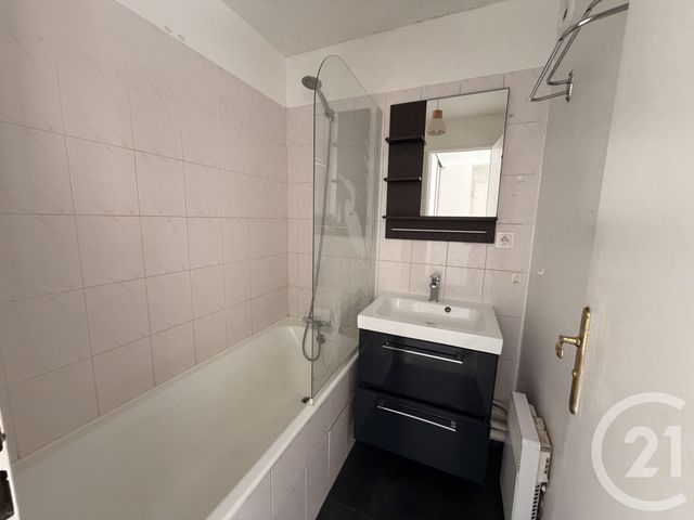 Appartement Studio à vendre - 1 pièce - 30.17 m2 - YERRES - 91 - ILE-DE-FRANCE - Century 21 Optimmo