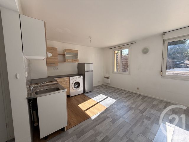 Appartement Studio à vendre - 1 pièce - 30.17 m2 - YERRES - 91 - ILE-DE-FRANCE - Century 21 Optimmo