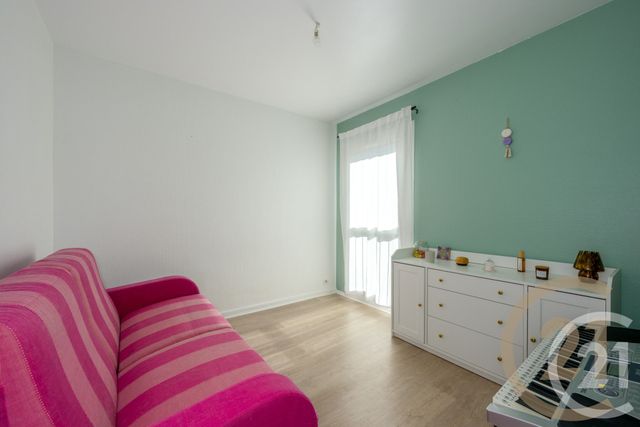 Appartement F3 à vendre - 3 pièces - 56.89 m2 - YERRES - 91 - ILE-DE-FRANCE - Century 21 Optimmo