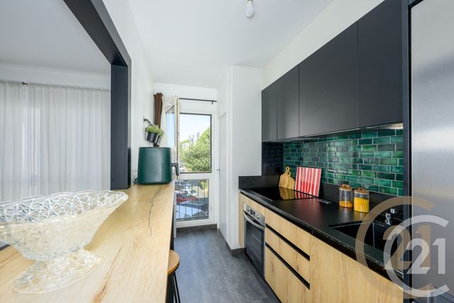 Appartement F3 à vendre - 3 pièces - 56.89 m2 - YERRES - 91 - ILE-DE-FRANCE - Century 21 Optimmo