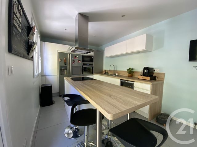 maison à vendre - 7 pièces - 244.3 m2 - YERRES - 91 - ILE-DE-FRANCE - Century 21 Optimmo