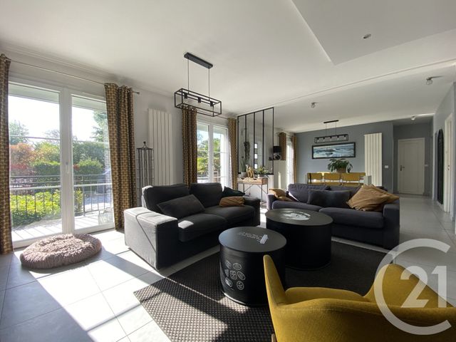 maison à vendre - 7 pièces - 244.3 m2 - YERRES - 91 - ILE-DE-FRANCE - Century 21 Optimmo