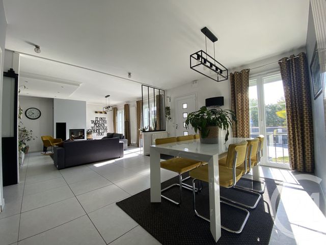 maison à vendre - 7 pièces - 244.3 m2 - YERRES - 91 - ILE-DE-FRANCE - Century 21 Optimmo