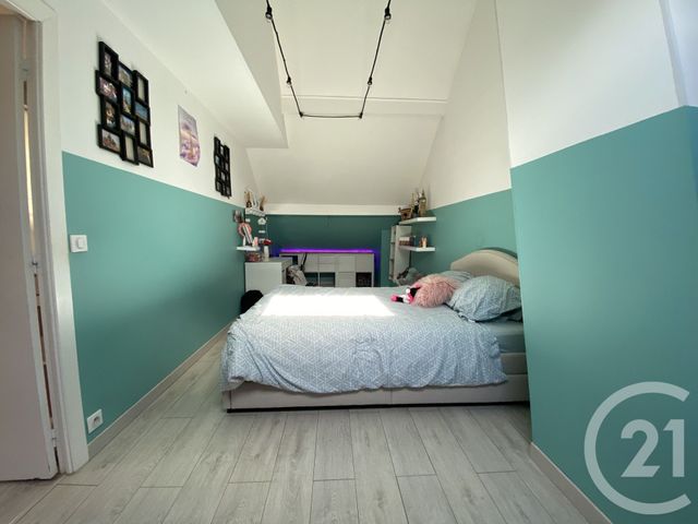 maison à vendre - 7 pièces - 244.3 m2 - YERRES - 91 - ILE-DE-FRANCE - Century 21 Optimmo