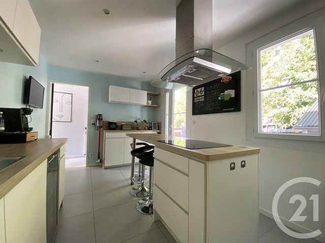 maison à vendre - 7 pièces - 244.3 m2 - YERRES - 91 - ILE-DE-FRANCE - Century 21 Optimmo