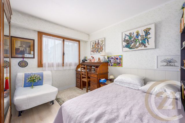 Appartement F4 à vendre - 4 pièces - 82.0 m2 - YERRES - 91 - ILE-DE-FRANCE - Century 21 Optimmo