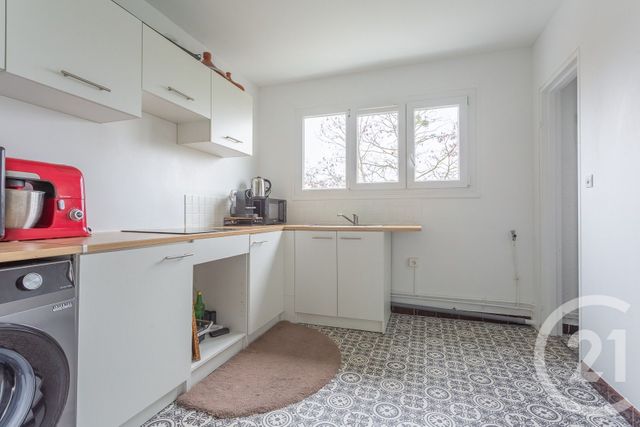 Appartement F3 à vendre - 3 pièces - 58.06 m2 - YERRES - 91 - ILE-DE-FRANCE - Century 21 Optimmo